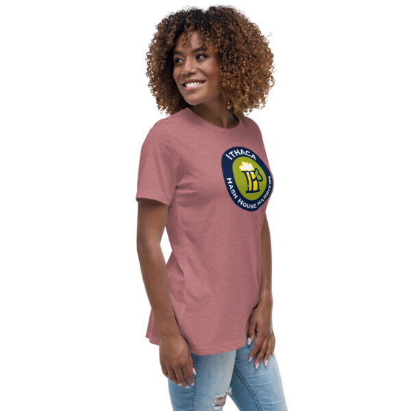 IH3 | Logo Femme Cut Relaxed T-Shirt - Image 5